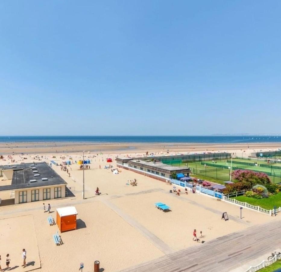 Le Grand Large "Superbe Studio Piscine Chauffee Du 1 Juin Au 15 Septembre" Trouville-sur-Mer Exterior foto